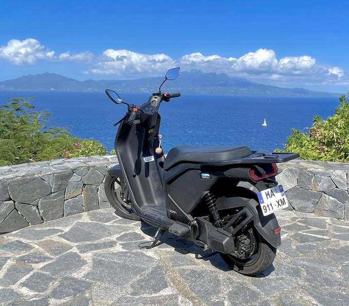 Location scooter électrique Les Saintes